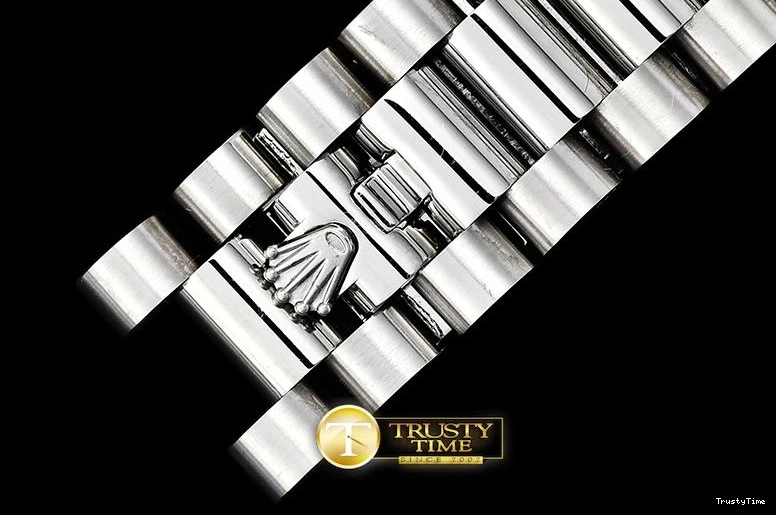 1231 SoftTouch RDD0214A – DayDate 36mm 681